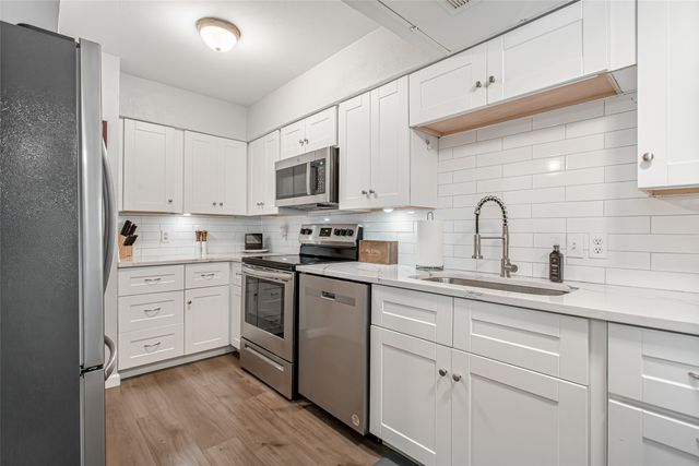4816 Amesbury 127, Dallas, TX 75206