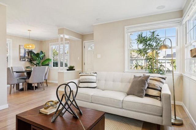 656 Magnolia Drive, San Mateo, CA 94402