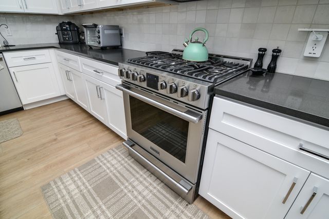 12014 Savannah Avenue, Lubbock, TX 79424