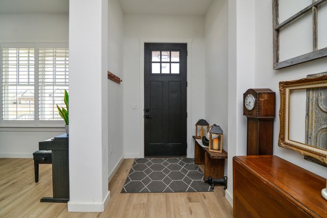 12014 Savannah Avenue, Lubbock, TX 79424