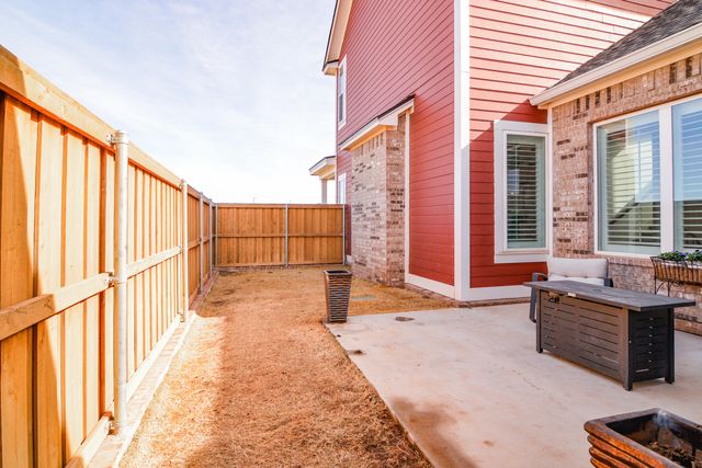 12014 Savannah Avenue, Lubbock, TX 79424