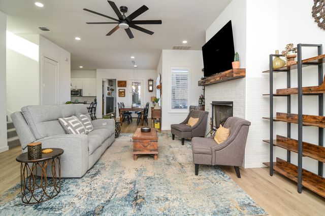 12014 Savannah Avenue, Lubbock, TX 79424