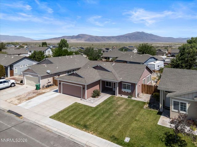 280 Fallen Leaf Lane, Fernley, NV 89408