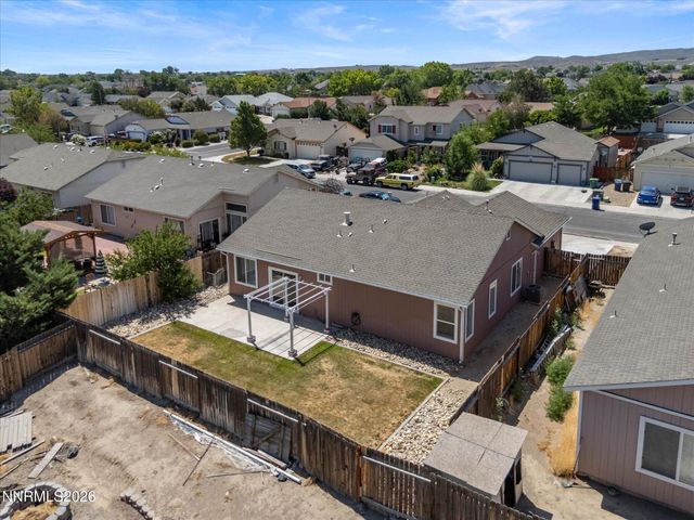 280 Fallen Leaf Lane, Fernley, NV 89408