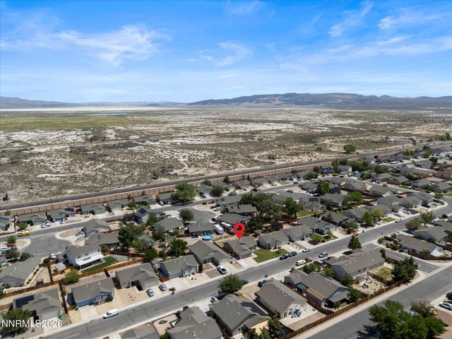 280 Fallen Leaf Lane, Fernley, NV 89408
