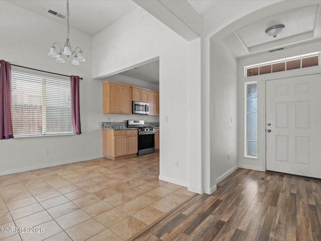 280 Fallen Leaf Lane, Fernley, NV 89408