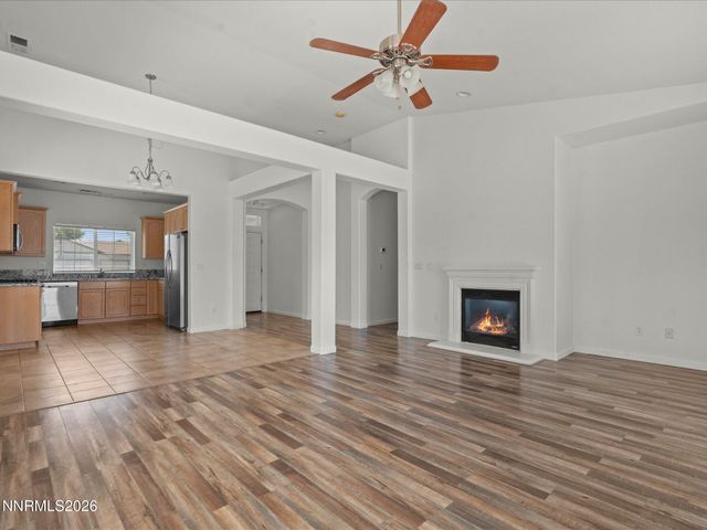 280 Fallen Leaf Lane, Fernley, NV 89408