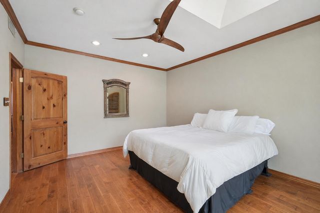 4312 Bellaire Drive S 203, Fort Worth, TX 76109