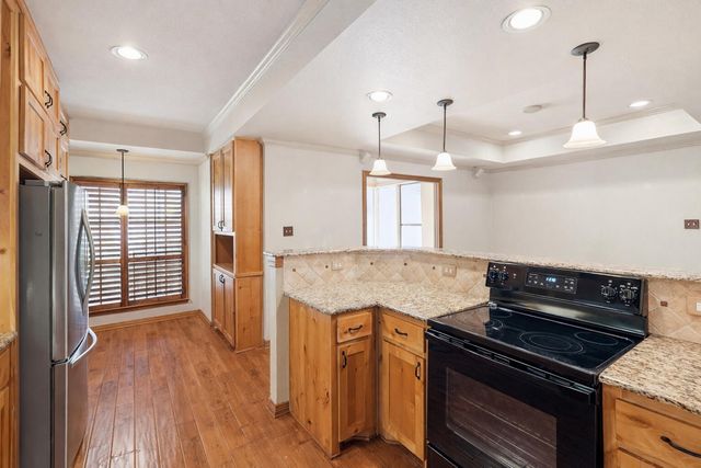 4312 Bellaire Drive S 203, Fort Worth, TX 76109