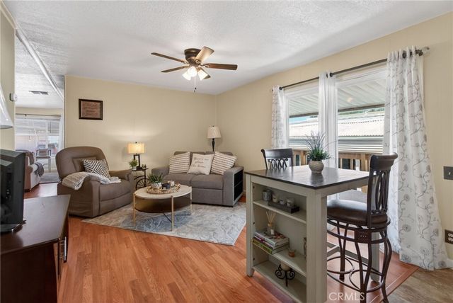 4000 Pierce 202, Riverside, CA 92505