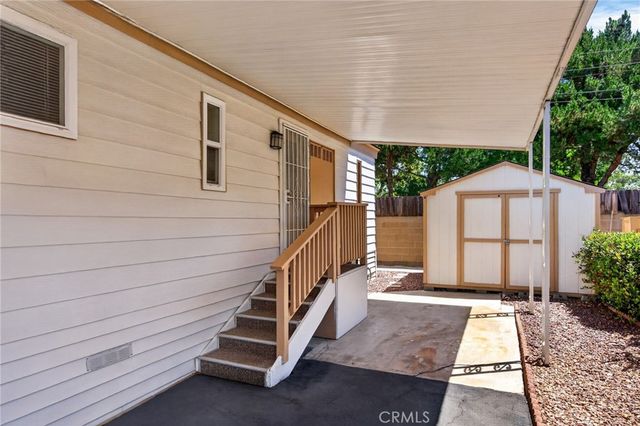 4000 Pierce 202, Riverside, CA 92505