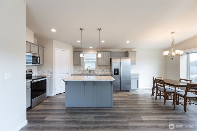 883 N Rock Rose Avenue, Sequim, WA 98382