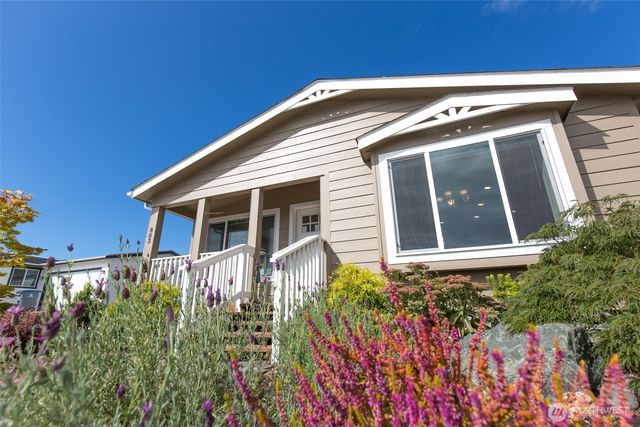 883 N Rock Rose Avenue, Sequim, WA 98382