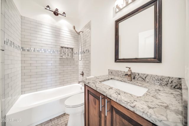 19002 N 12TH Place, Phoenix, AZ 85024