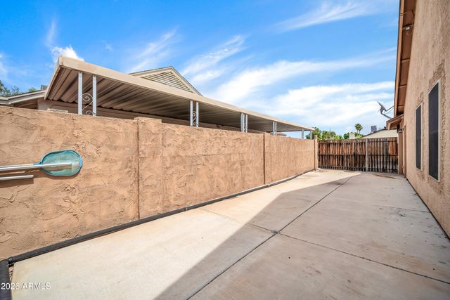 19002 N 12TH Place, Phoenix, AZ 85024