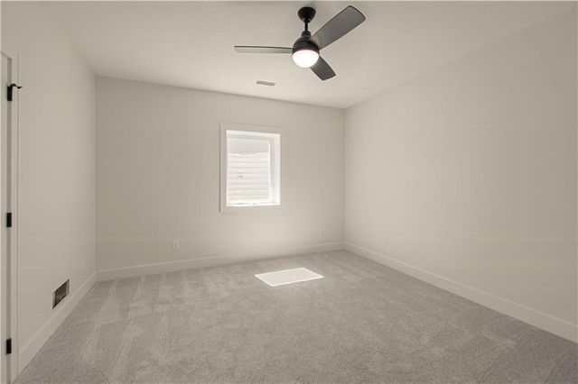 7551 NW Gower Avenue, Kansas City, MO 64151