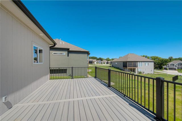 7551 NW Gower Avenue, Kansas City, MO 64151