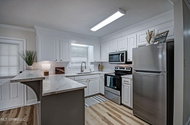 311 Danbar Street, Brandon, MS 39042