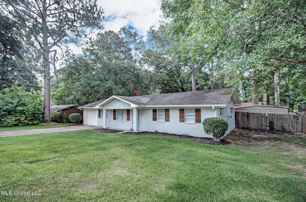 311 Danbar Street, Brandon, MS 39042