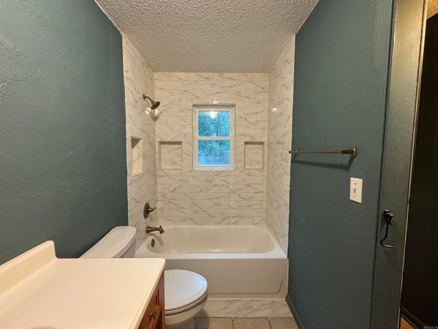 301 Lewallen Street, Arkadelphia, AR 71923