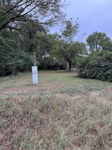 301 Lewallen Street, Arkadelphia, AR 71923