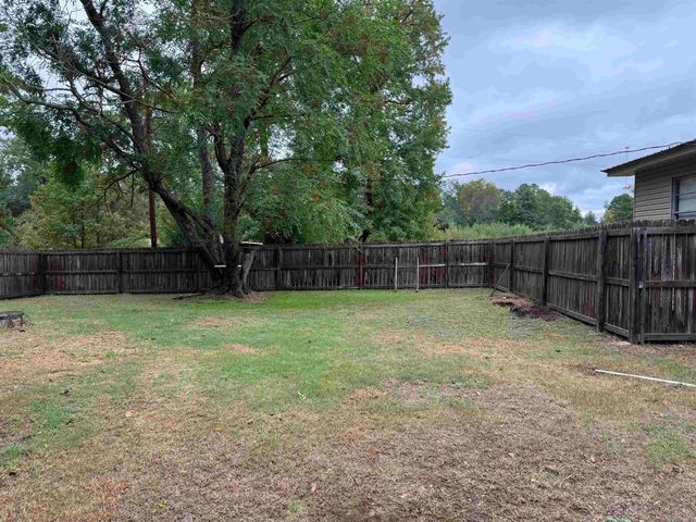 301 Lewallen Street, Arkadelphia, AR 71923