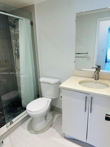 201 178th Dr 202, Sunny Isles Beach, FL 33160