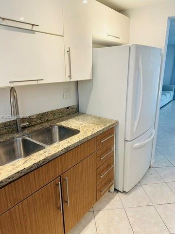 201 178th Dr 202, Sunny Isles Beach, FL 33160