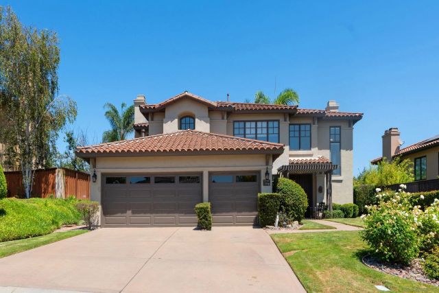16527 N Woodson Dr, Ramona, CA 92065