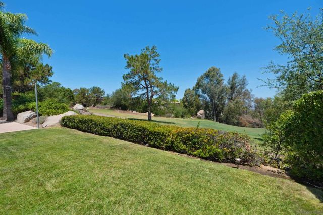 16527 N Woodson Dr, Ramona, CA 92065