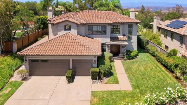 16527 N Woodson Dr, Ramona, CA 92065