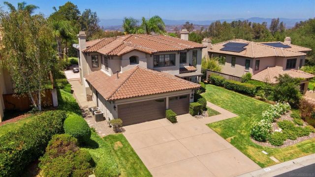 16527 N Woodson Dr, Ramona, CA 92065