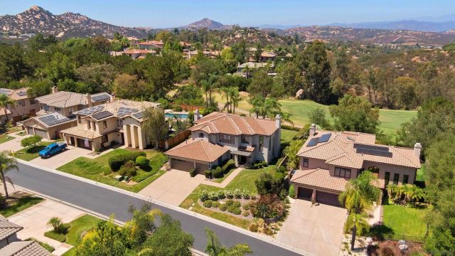 16527 N Woodson Dr, Ramona, CA 92065