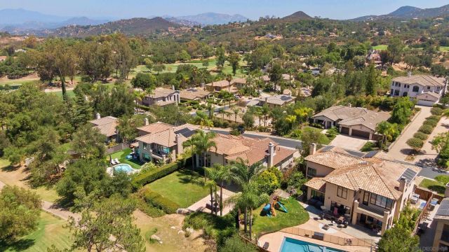 16527 N Woodson Dr, Ramona, CA 92065