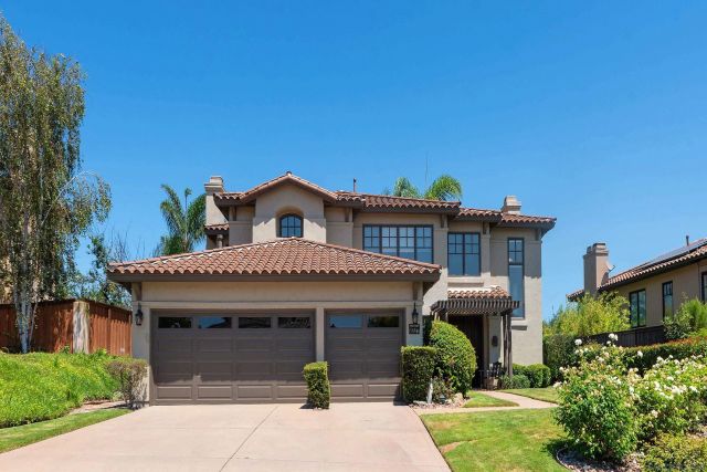 16527 N Woodson Dr, Ramona, CA 92065