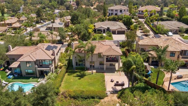 16527 N Woodson Dr, Ramona, CA 92065