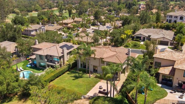 16527 N Woodson Dr, Ramona, CA 92065