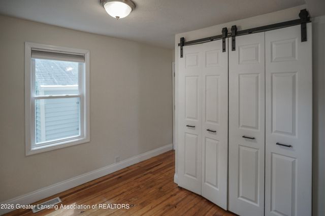 2217 Auburn Avenue, Holt, MI 48842