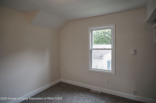 2217 Auburn Avenue, Holt, MI 48842