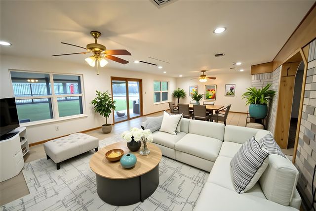 681 Old Lytton Springs RD, Lockhart, TX 78644