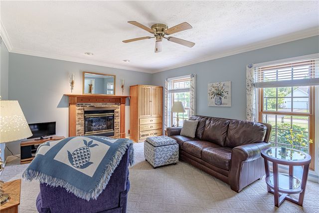 48 Churchview Lane, Henrietta, NY 14534