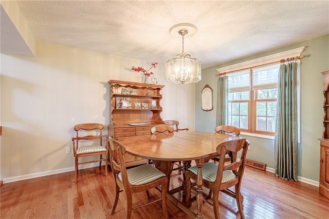 48 Churchview Lane, Henrietta, NY 14534