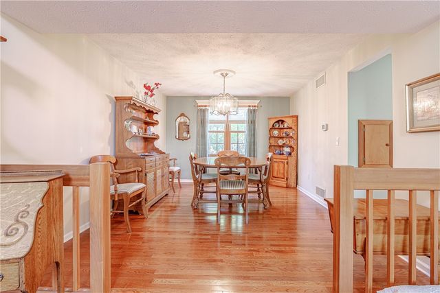 48 Churchview Lane, Henrietta, NY 14534