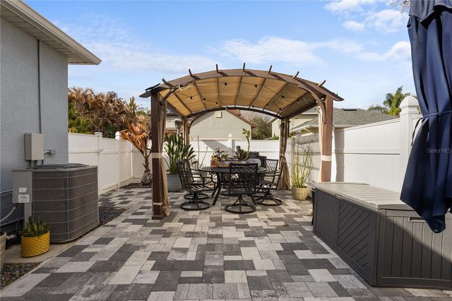 6911 BEARGRASS ROAD, Harmony, FL 34773