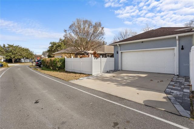 6911 BEARGRASS ROAD, Harmony, FL 34773