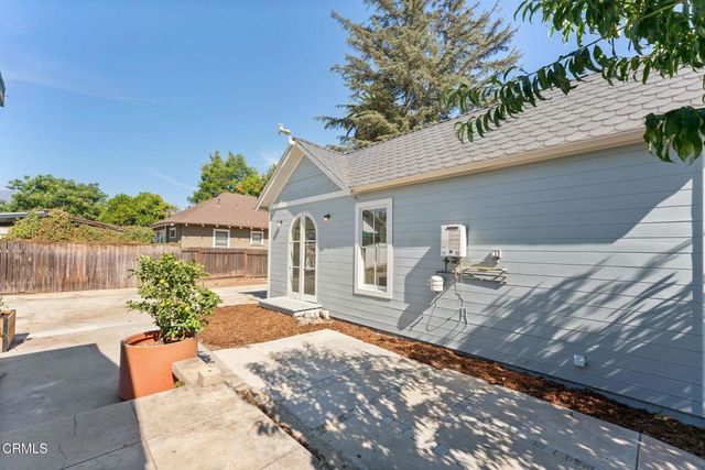 79 W Villa Street, Pasadena, CA 91103