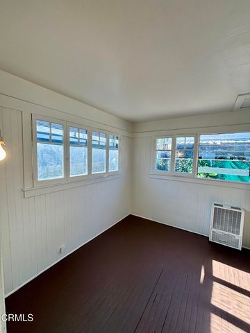 79 W Villa Street, Pasadena, CA 91103