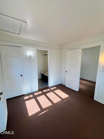 79 W Villa Street, Pasadena, CA 91103