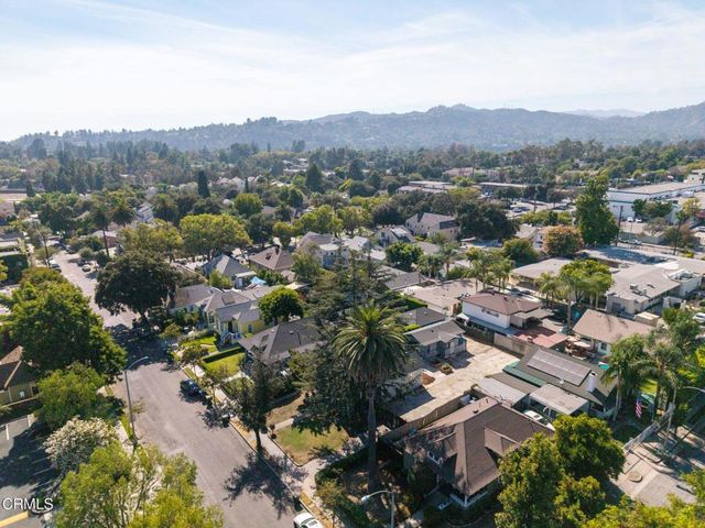 79 W Villa Street, Pasadena, CA 91103