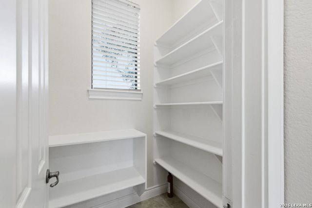 411 Pueblo Pintado, Helotes, TX 78023